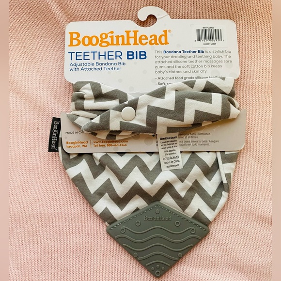 BooginHead Unisex Grey/White Chevron Teether Bib - Picture 8 of 13